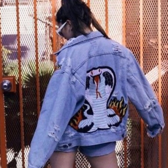 LF Cobra Embroidered Denim Jacket - Picture 4 of 7